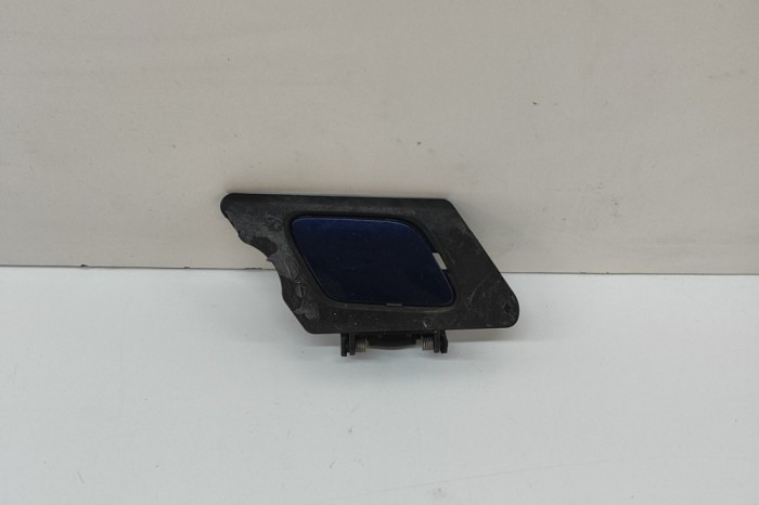 Capac c&acirc;rlig de remorcare bara de protecție față AUDI A5 F53 2017 OEM: 8W6807788A 31223459