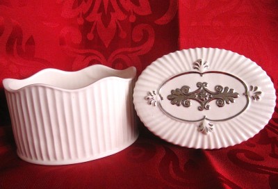 CASETA PORTELAN CU DECOR MANUAL 12 CM foto