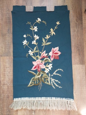 Peretar cusatura de mana, flori, 90cm x 59cm foto