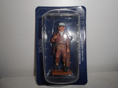 Figurina din plumb - Colectia MAN AT WAR - Legionar Franta - 1942 1:32 foto