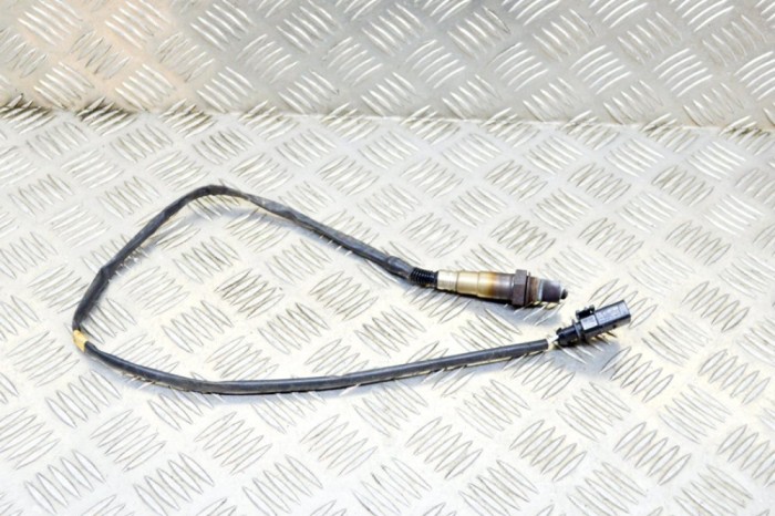 Sonda lambda VW GOLF VII 5G1, BQ1, BE1, BE2 2017 OEM: 0258010389,0258010388,06K906262 13281720