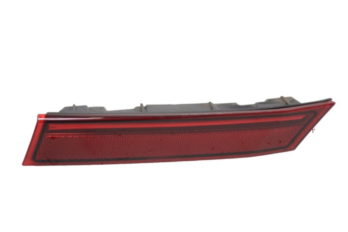 Reflector bara de protecție dreapta spate KIA EV6 CV 2021 OEM: 924A2-CV000,924A2-CV050 25788859