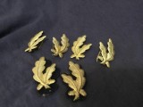 lot 6 bucati petlite / Insigna militara / frunze de lauri perioada comunista RSR / Romania !