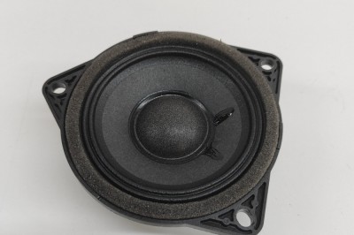Difuzor ușă st&amp;acirc;nga spate PORSCHE CAYENNE 9Y0/9Y3 2023 OEM: 971035415F,971.035.415.F | 29180179 foto