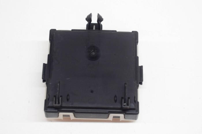 Modul de control ușă dreapta față MERCEDES-BENZ A W177 2019 OEM: A1779001604,A1779029706,A1779013802 15204847