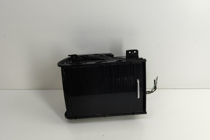 Suport de pahar LAND ROVER RANGE ROVER EVOQUE L538 2017 OEM: BJ32-600D00-CB | 29530716