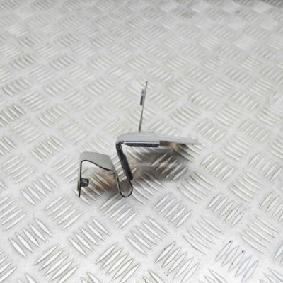 Suport aripa st&amp;acirc;nga față AUDI Q8 4MN 2021 OEM: 4M8821167 17792607 foto