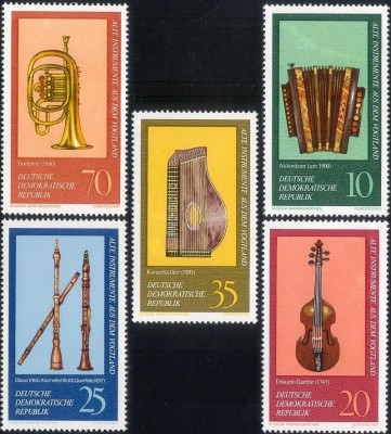 DDR 1977 - Instrumente muzicale, serie neuzata foto