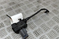 &Icirc;ncuietoare capac rezervor LAND ROVER RANGE ROVER SPORT II L494 2018 OEM: FO.MO.CO.001 30494182