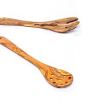 Set Genova furculiță&nbsp;și lingură cu găuri din lemn de măslin 30 | 35 cm