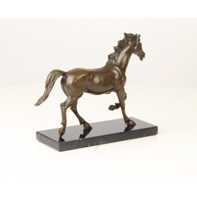 Cal-statueta din bronz pe un soclu din marmura XT-117 foto