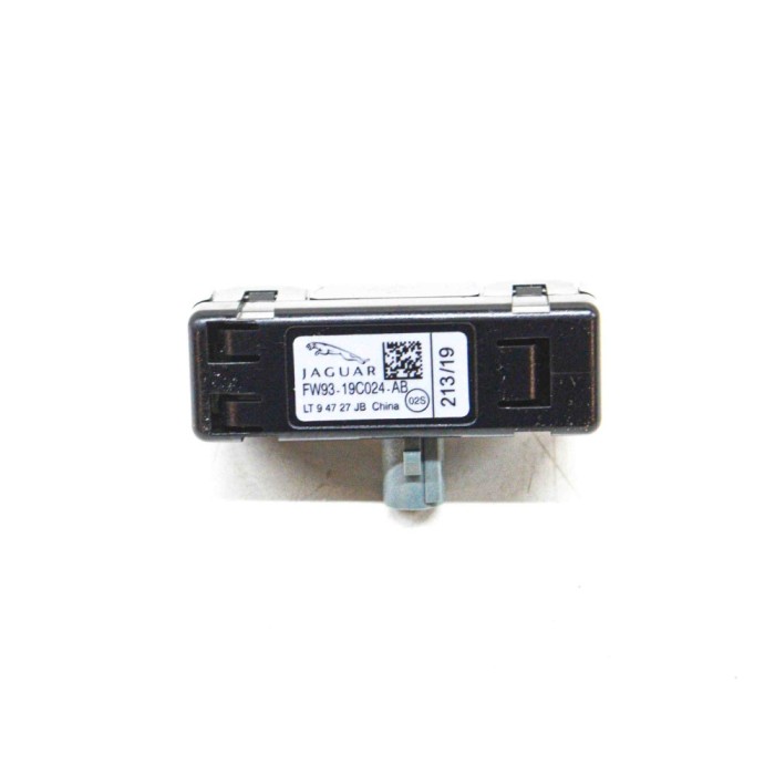 Amplificator de antena JAGUAR E-PACE X540 2020 OEM: FW93-19C024-AB