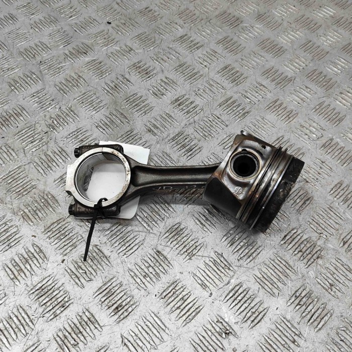 Piston AUDI A6 4G2, C7, 4GC 2013 OEM: 03L107065S,038198401F