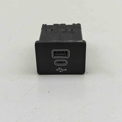 USB FORD PUMA J2K, CF7 2024 OEM: NX7T-14F014-AD | 31989229 foto