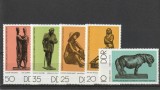 Sculpturi ,muzeu national Berlin ,DDR., Nestampilat