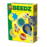 Set creativ pentru copii cu 1200 de margele de calcat luminoase cu tematica spatiala