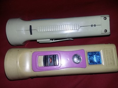 lot 2 LANTERNE Vechi semnalizare/flash,busola,termometru,reincarcabile,T.GRATUIT foto