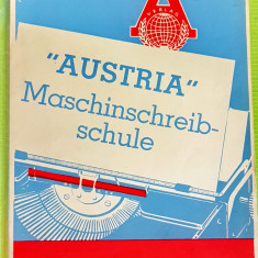 F332-Manual masini de scris vechi Austria cu reclame de perioada interbelica.