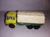 bnk jc Matchbox 25c Bedford Petrol Tanker