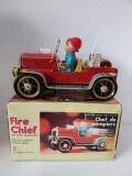Jucarie vintage de tabla, chinezeasca, Fire Chief (pompieri) ME 699, anii 70