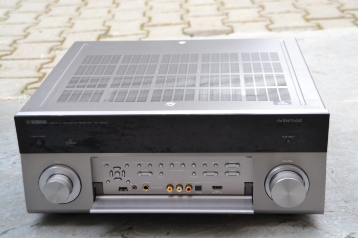 Amplificator Yamaha RX A 1030 cu HDMI, Network / USB