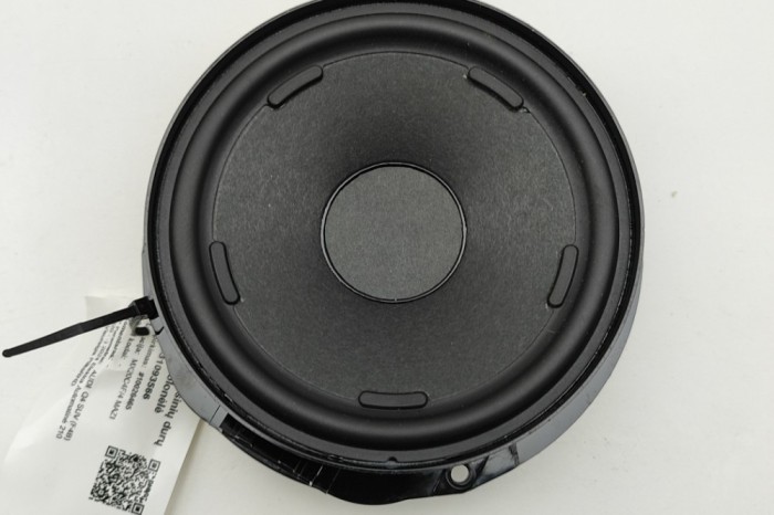 Difuzor ușă dreapta față AUDI Q4 SUV F4B 2024 OEM: 11A035453E 31093566