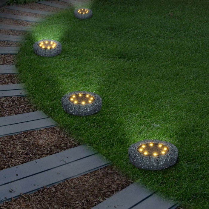 Lampi Solare Gazon, Model Piatra, 8 Becuri LED, Diametru 11cm, Inaltime 2cm, Negru, Set 4 Bucăți
