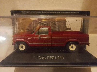 Macheta Ford F-250 - 1981 1:43 Deagostini Mexic foto