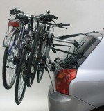 Cumpara ieftin Suport Portbagaj Biciclete Otel Universal, 3 Biciclete, Prindere Sigura cu Curele, Compatibil Diverse Modele Auto