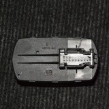 Buton geam ușă dreapta față OPEL CORSA D 2011 OEM: 13258521AA 1767951