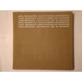 Arta decorativă contemporană rom&acirc;nească (1970)