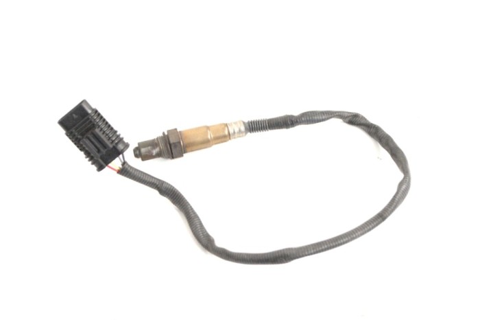 Sonda lambda BMW 1 F20 2012 OEM: 0258027103,8631047 13814341
