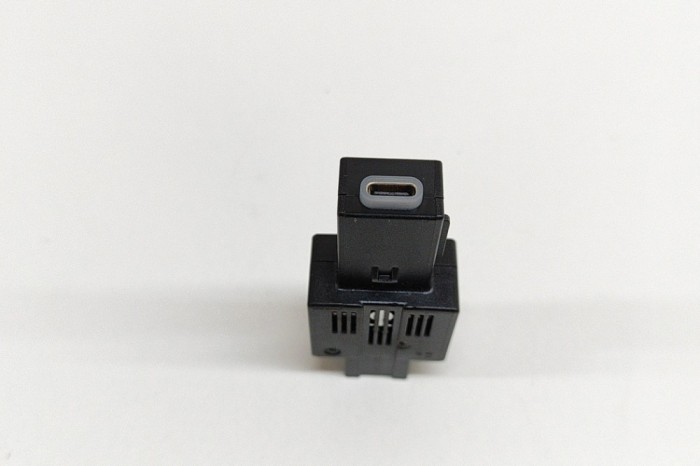 USB VW TIGUAN AD1 2021 OEM: 3G5035954 25696368