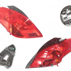 Stop spate lampa Peugeot 308 (4), 09.2007-12.2013, spate, Stanga, Hatchback, cu lampa ceata; P21/5W+P21W+PY21W; fara suport bec;
