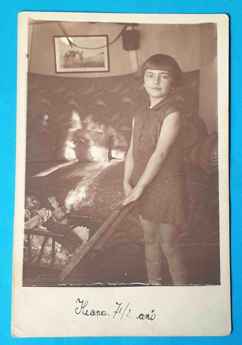Carte Postala veche 1920 Romania - fotografie imagine fetita si jucarii - papusi