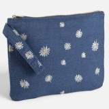 Portfard Blue Jean cu Model Floral, 30x24 cm, CMCLASS