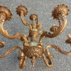 Antic candelabru din bronz masiv in stil Rococo cu 9 brațe,piesa foarte masiva