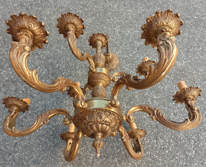 Antic candelabru din bronz masiv in stil Rococo cu 9 brațe,piesa foarte masiva
