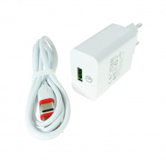 Set incarcator USB cu cablu USB-C, 18W, Borofone 70248, Quick Charge 3.0, 100 - 240V, 3A, alb