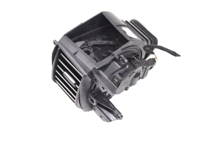 Gura de ventilație planșa de bord JAGUAR XF X250 2009 OEM: 8X23-19K617-AH 13335429