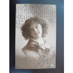 Fotografie fetita, tip carte postala, 1912