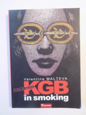 KGB IN SMOKING de VALENTINA MALTEVA 2006 foto