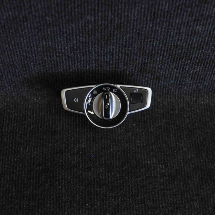 Modul de control comutator faruri MERCEDES-BENZ C T-Model S205 2015 OEM: A2059057007 1571337