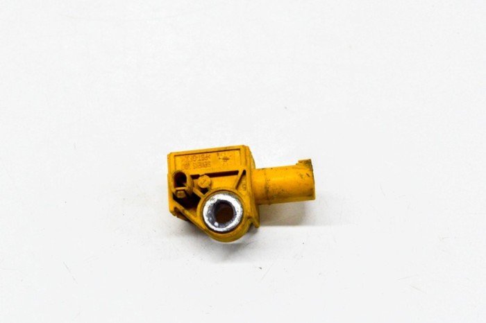 Senzor de impact st&acirc;nga față MERCEDES-BENZ E W212 2012 OEM: A2128210351,5WK44109 12193700