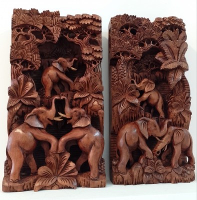 Set de 2 superbe tablouri, basoreliefuri din lemn masiv gros de 5 cm sculptate foto