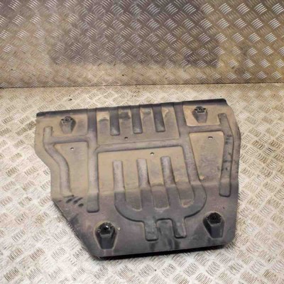 Scut motor central spate SKODA OCTAVIA III 5E3 2018 OEM: 5E0501247A foto