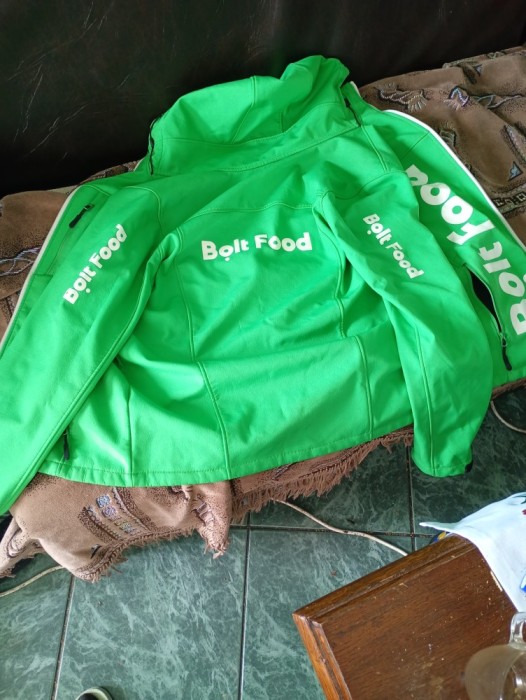 V&acirc;nd Echipament Bolt Food