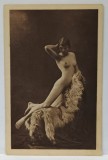 TANARA NUD , PE FOTOLIU , CARTE POSTALA CU SUBIECT EROTIC , ANII ' 20