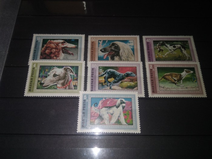 TIMBRE UNGARIA CAINI 1972