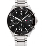 Tommy Hilfiger Larson Ceas Barbati 46mm Cronograf Baterie cu Brățară Din Metal Argintie 1791916